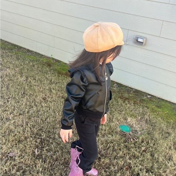 Classic Kids’ Camel Beret Cap Unisex - Picture 5 of 8